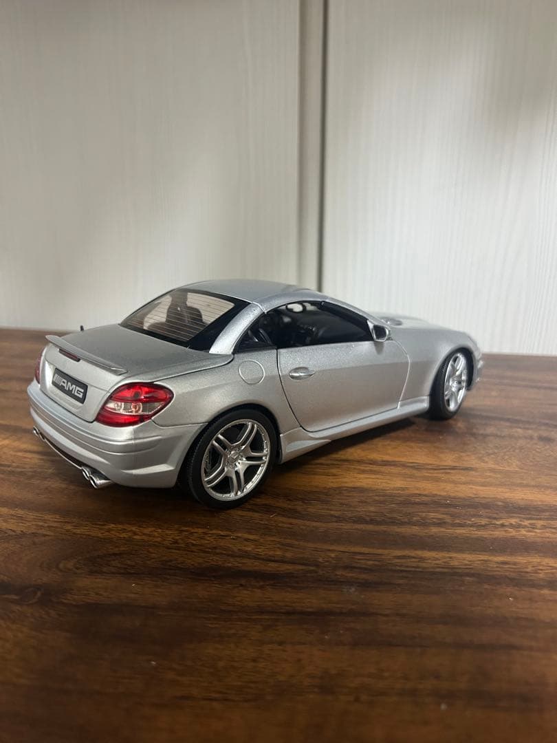HOT WORKS メルセデスベンツ SLK 56 AMG 1/18