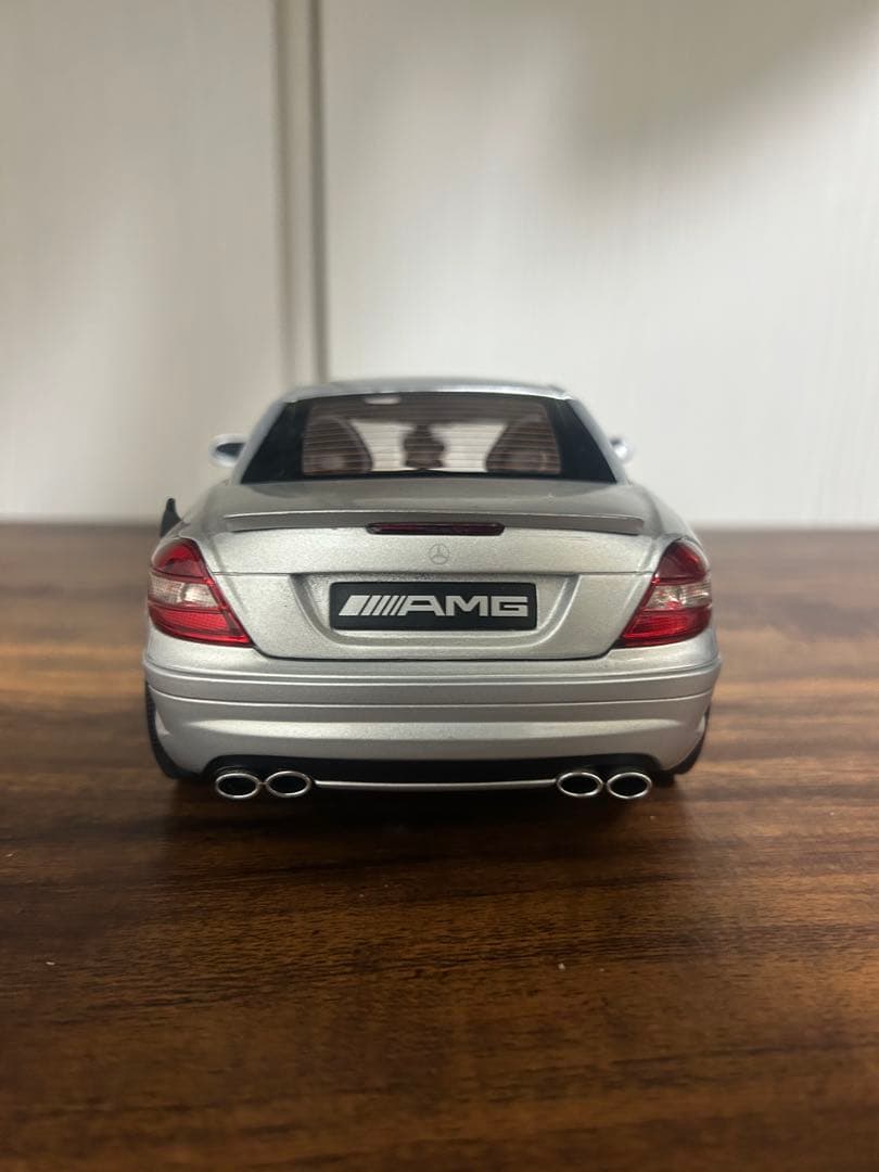 HOT WORKS メルセデスベンツ SLK 56 AMG 1/18