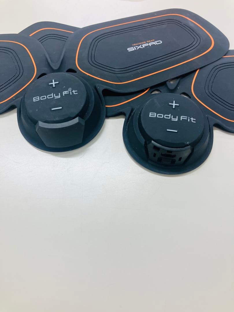 SIXPAD Body Fit 2セットジェルパット４個セット