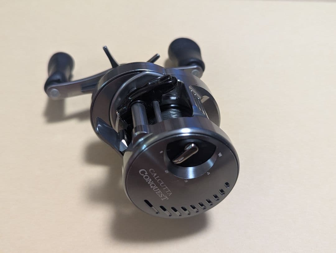 リール SHIMANO CALCUTTA CONQUEST DC 100HG