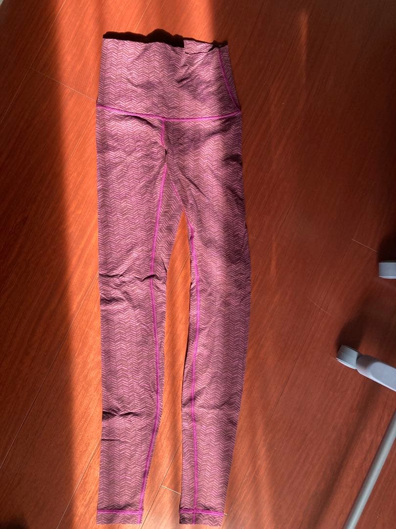 Lululemon パープル ハイウエスト ヨガパンツ4