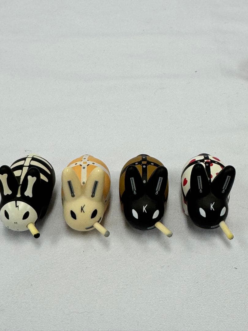 コジックkidrobot×kozik スモーキンラビットセット　バラ売り不可