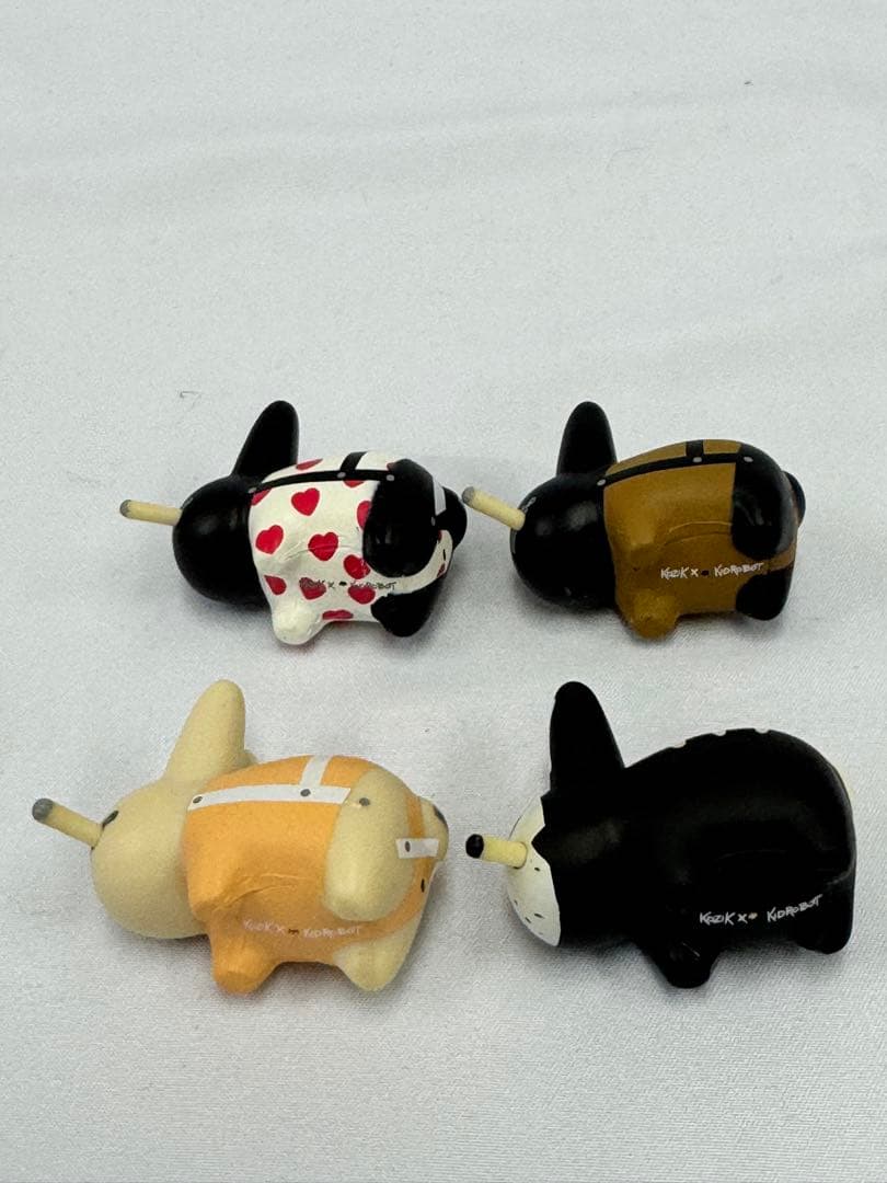 コジックkidrobot×kozik スモーキンラビットセット　バラ売り不可