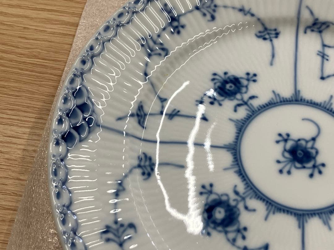   620 青い花柄皿