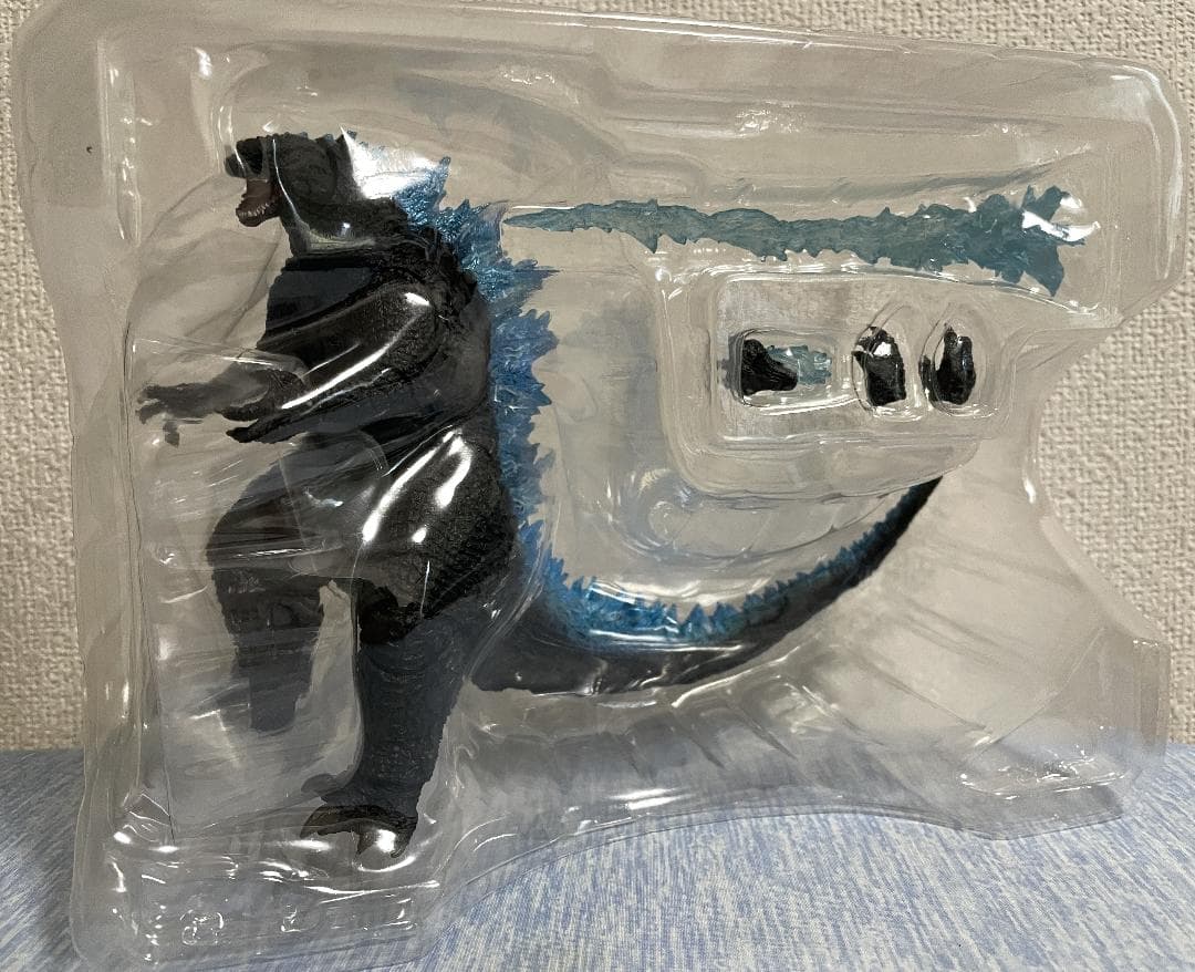 ゴジラ FROM GODZILLA x KONG: THE NEW EMPIRE
