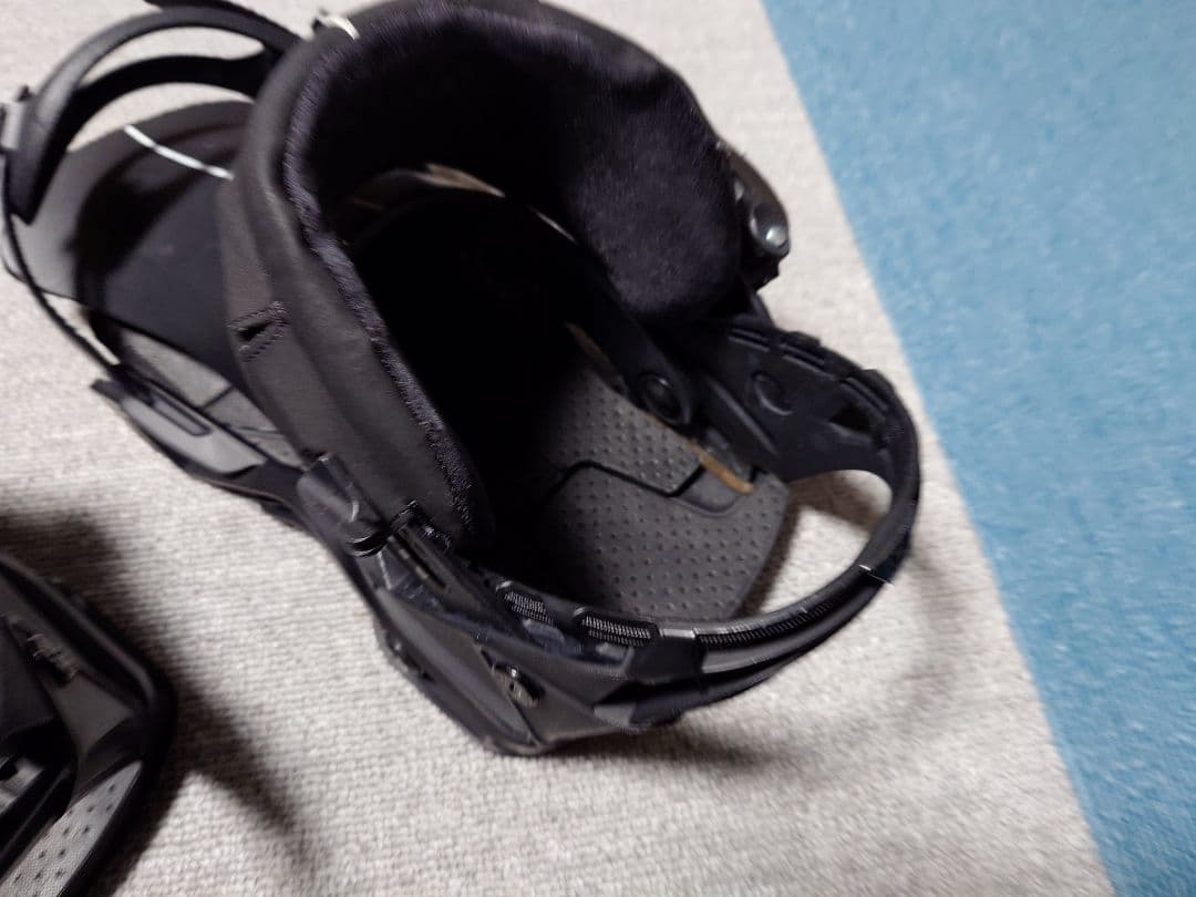SALOMON サロモン ビンディング ディストリクト Mサイズ