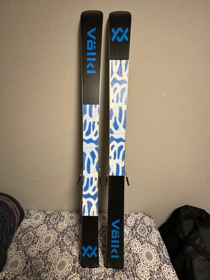 ツインチップスキー Volkl REVOLT 95 フォルクル リヴォルト95