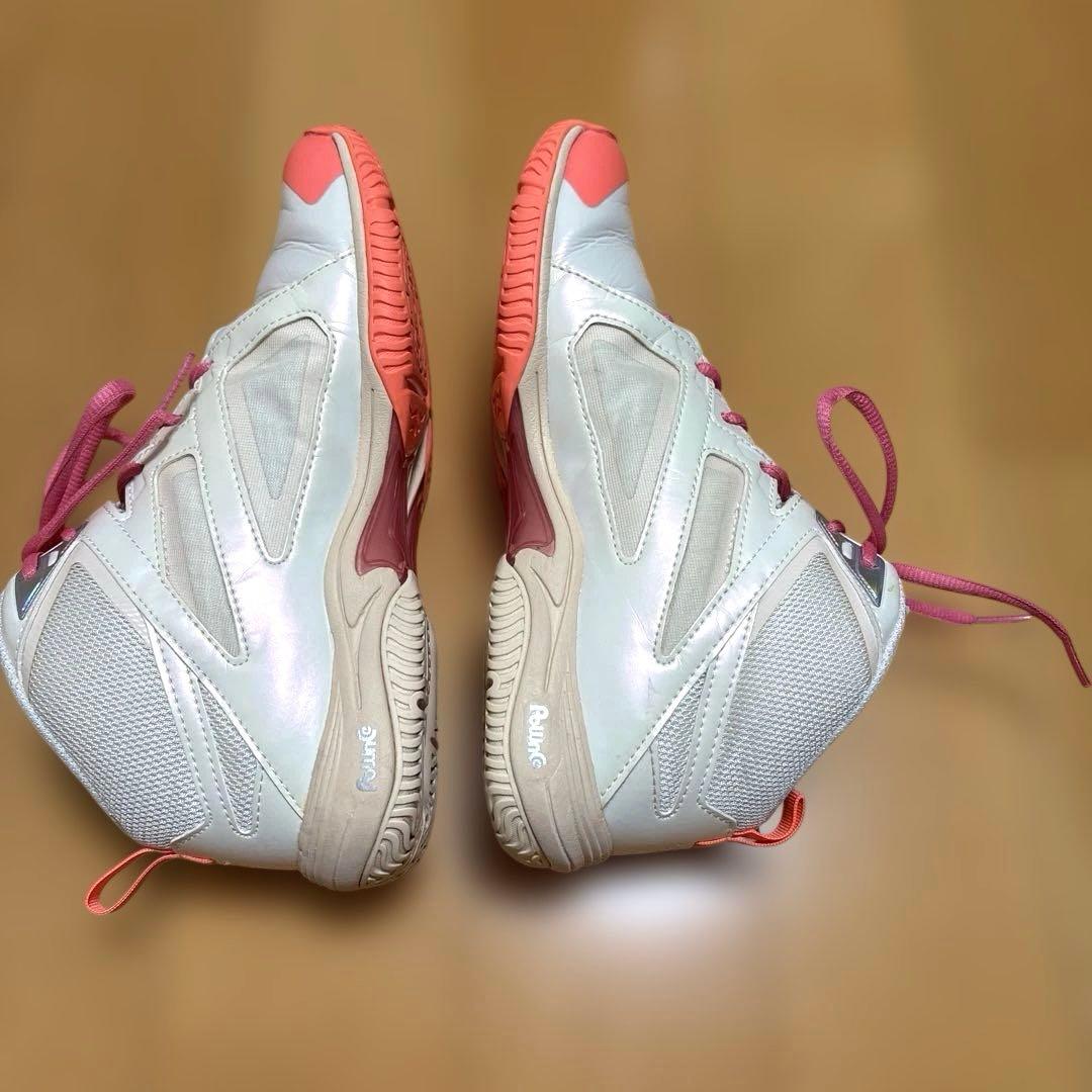 MIZUNOウエーブダイバースLG5 24.0㎝　オレンジ系
