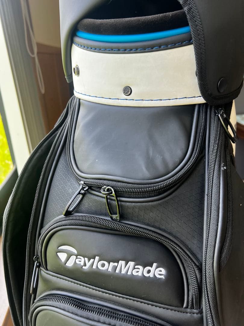TaylorMade SIM2 ゴルフバッグ
