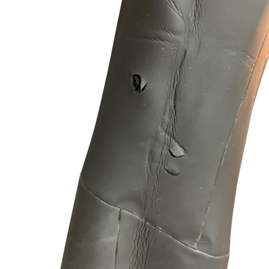 HUUB ARAYA ウェットスーツ Mサイズ 黒　スリーブレス