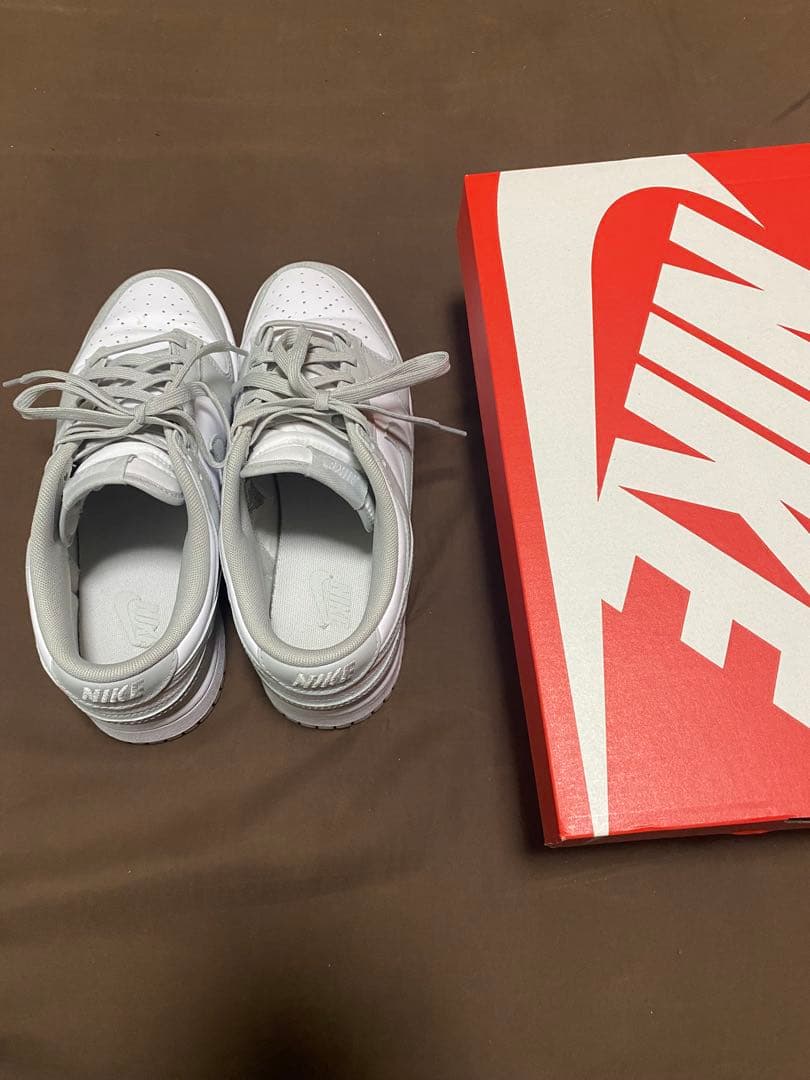 Nike スニーカー DD1391-103 ホワイト/グレー