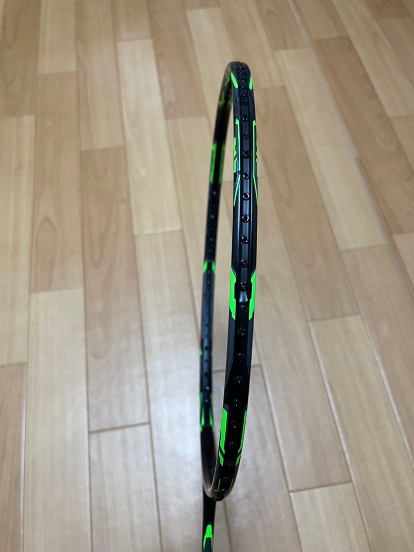 バドミントン グラビタス 3.0RA ブラックグリーン BGV30RABG5