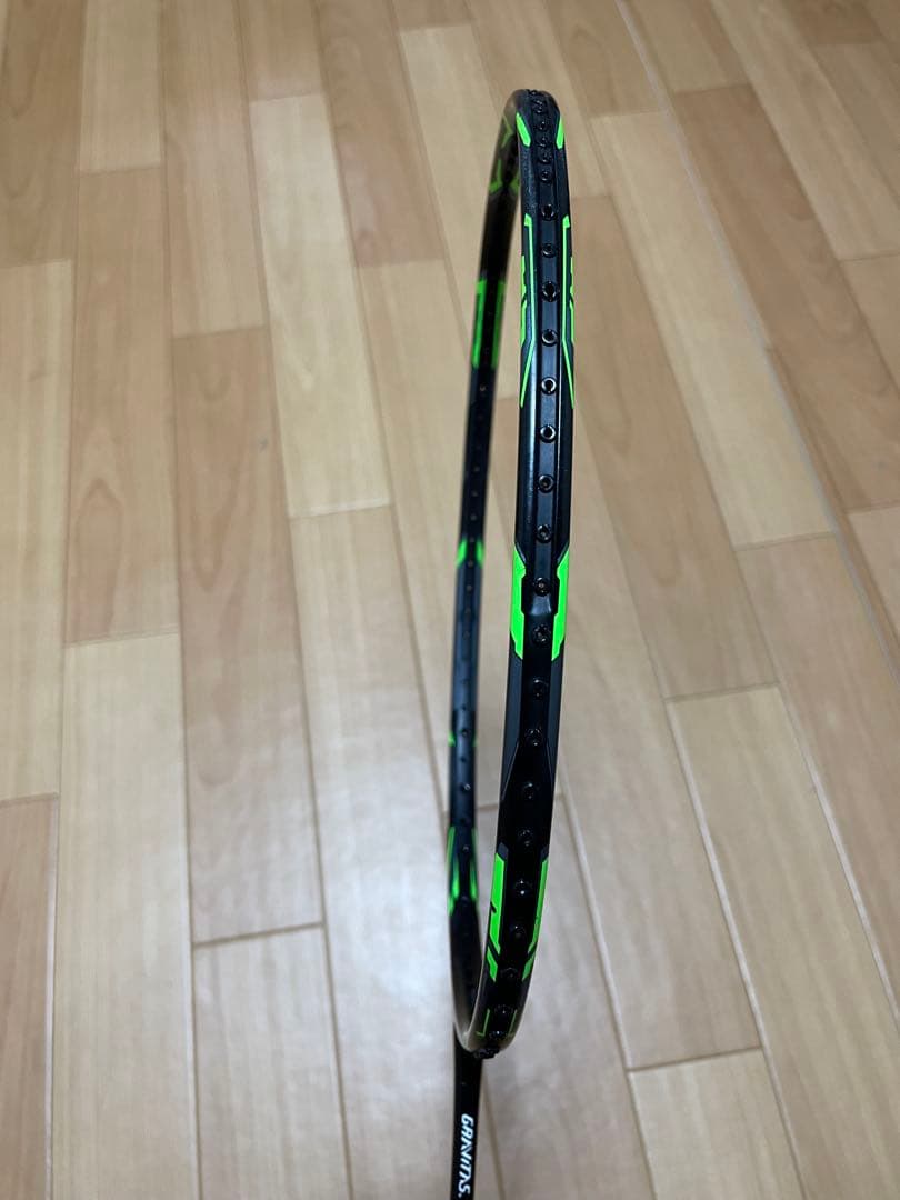 バドミントン グラビタス 3.0RA ブラックグリーン BGV30RABG5