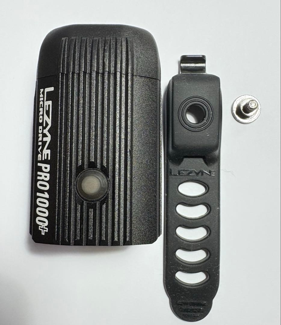 更に値下げ　LEZYNE MICRO DRIVE PRO 1000+ α