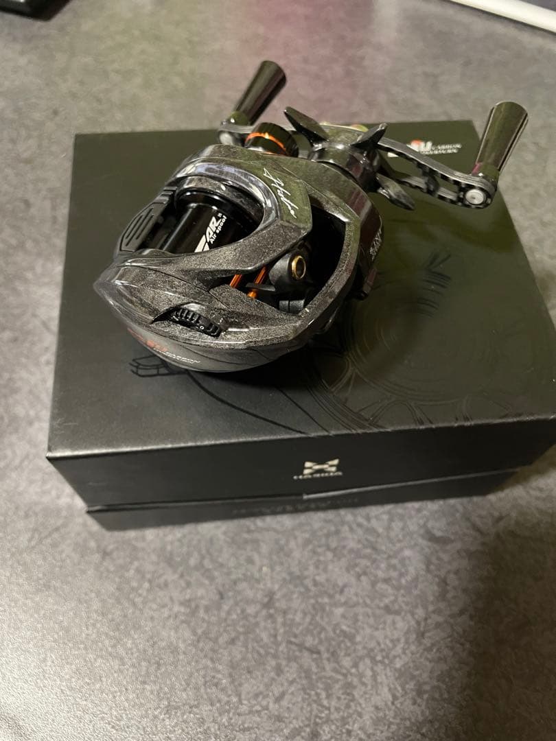 【最上級モデル】HISTAR GIU 99 Carbon Version