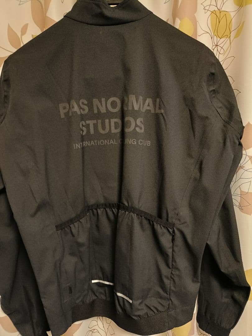 PAS normal studios ウィンドブレーカー メンズSサイズ