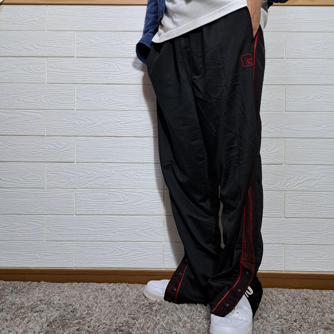 AND1　アンドワン　刺繍ロゴ　裾スナップボタン　トラックパンツ　ジャージ
