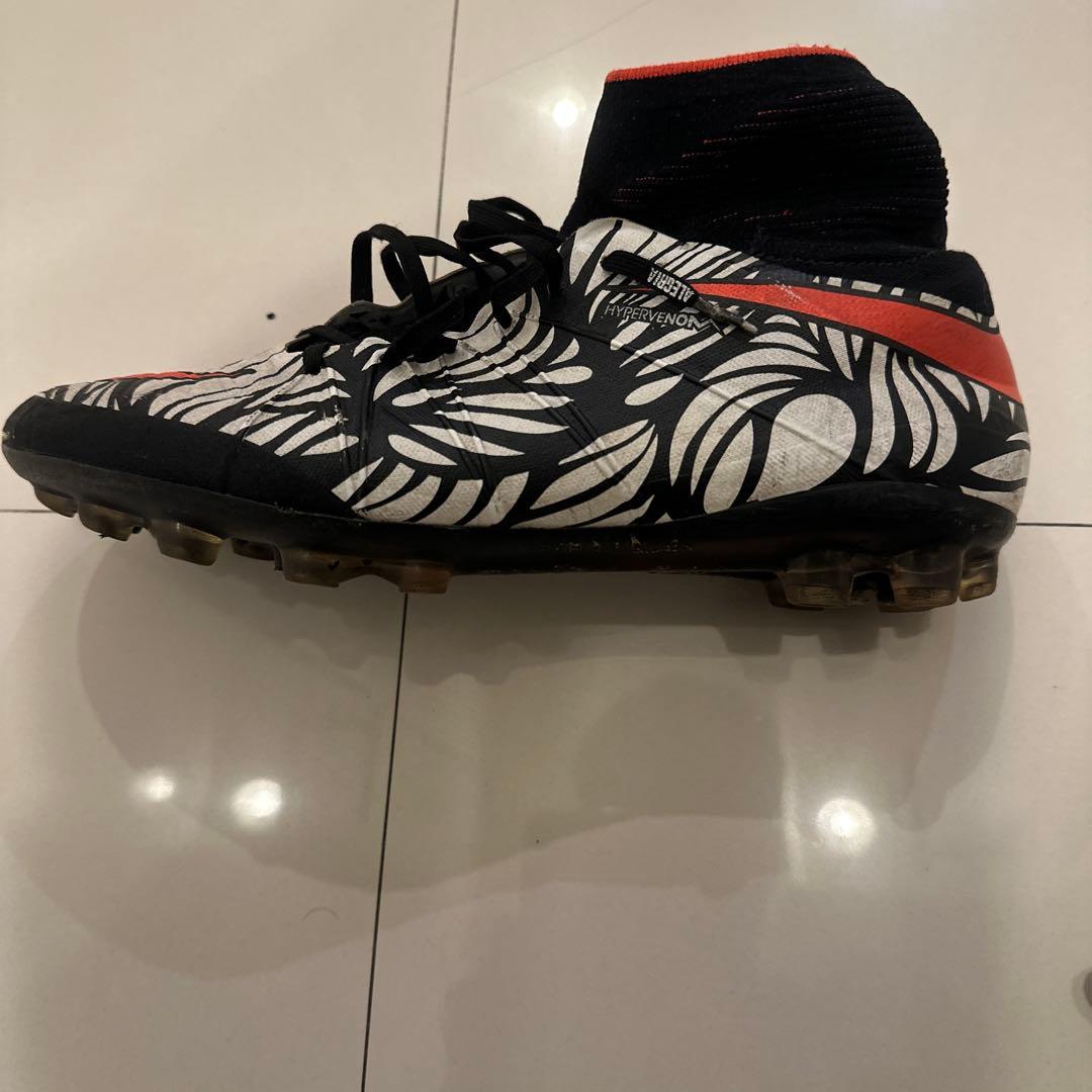 Nike ハイパーヴェノム　ファントム2 ネイマールモデル　AG-R