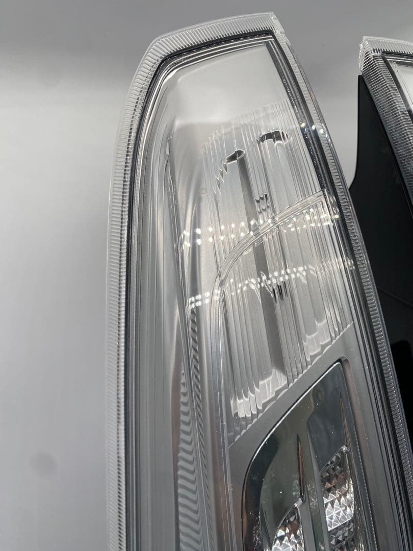 セレナ C26 LEDテールランプ 社外テール 左右セット クリアレンズ