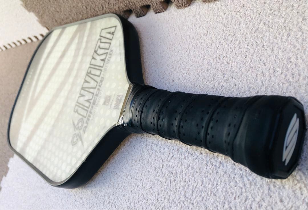 正規品 中古 Amped Inviktaピックルボール パドル
