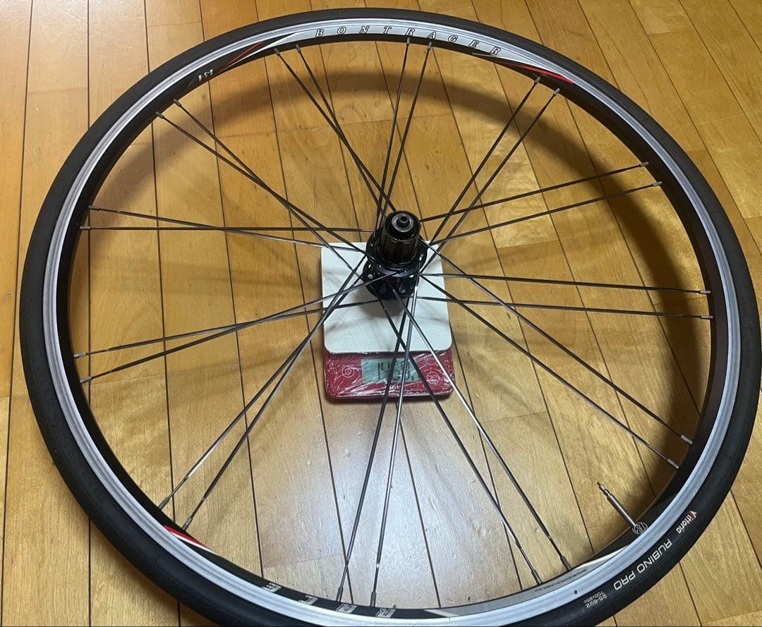 ★中古品！ ボントレガーRACE + vittoria rubino pro
