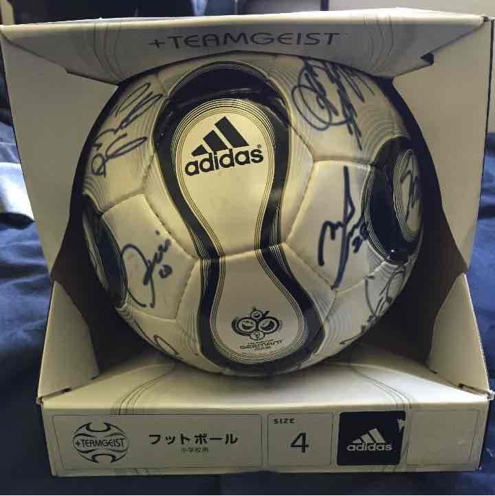 浦和レッズ サイン入りボール 送料込み