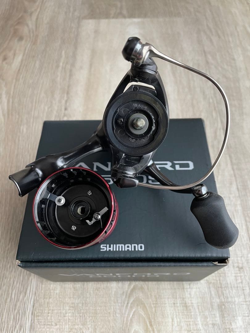 SHIMANO 20VANFORD 2500S スピニングリールUSED品