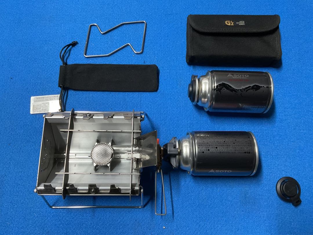 SOTO・GZストーブ動作良好美品&新品チタン防風板と五徳新品ST-711２本付