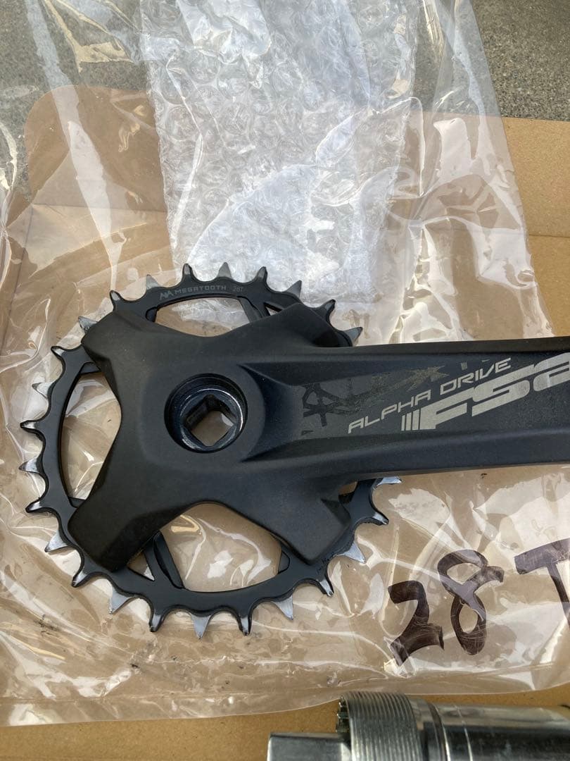 FSA ALPHA DRIVE クランクセット 170㎜　28T BB7420