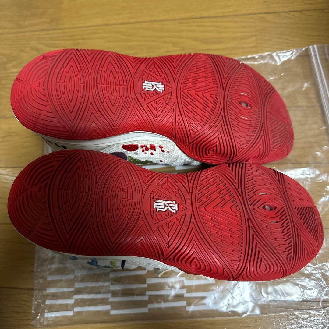 シューズ(男性用) KYRIE 5 BANDULU