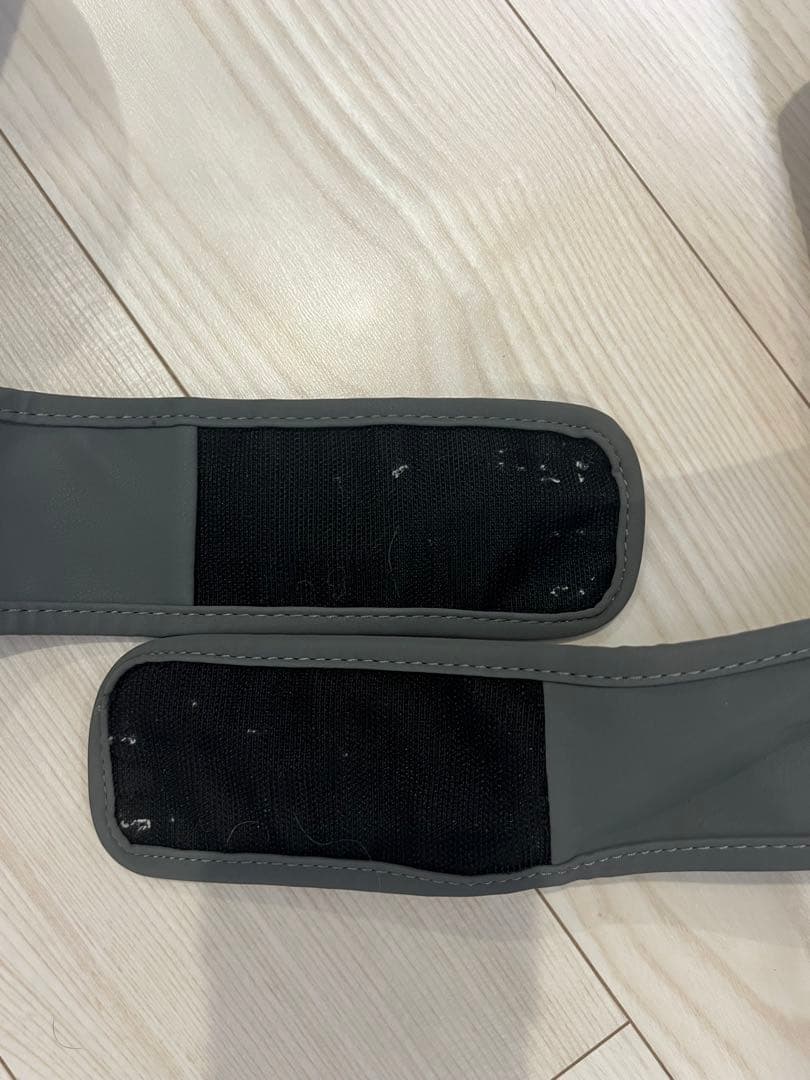 venum12ozヘビ柄 ボクシンググローブ 合成皮革