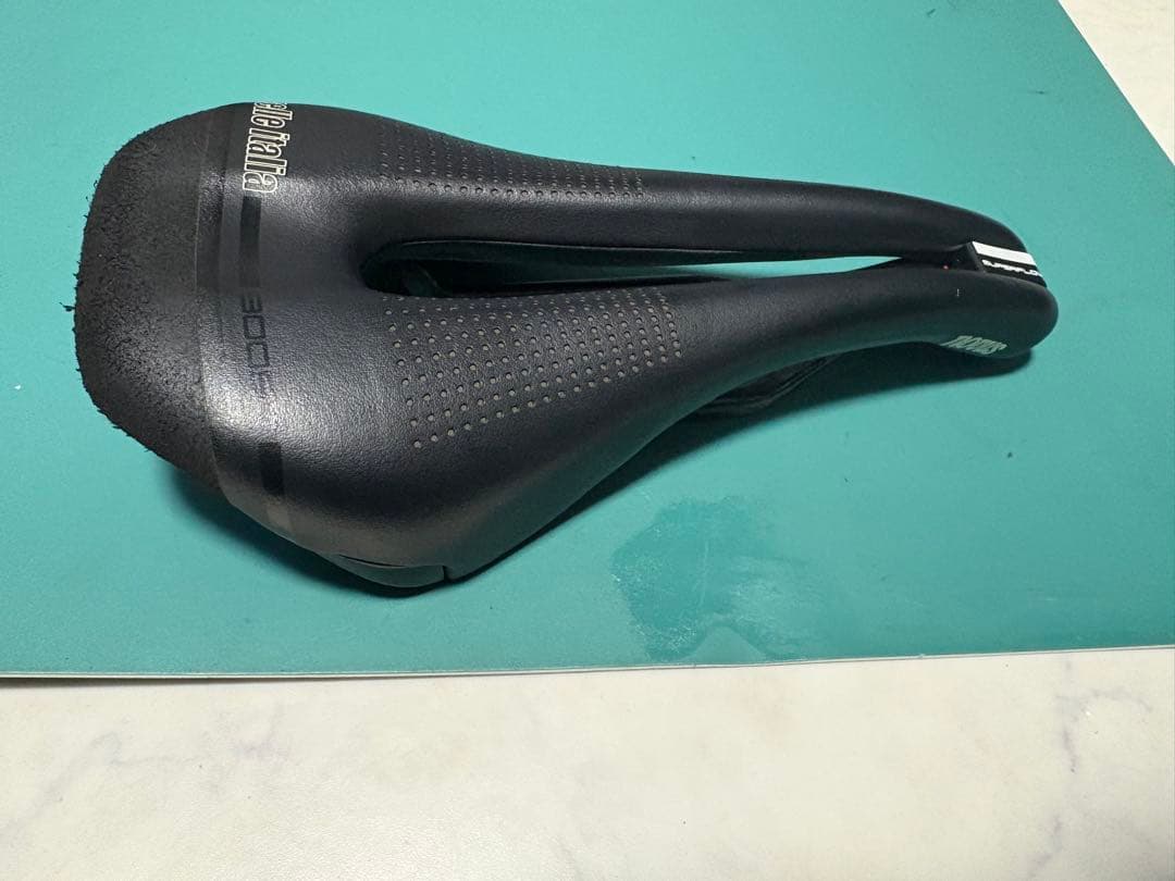 t*l様 Selle Italia Novus Boost カーボンサドル ショ
