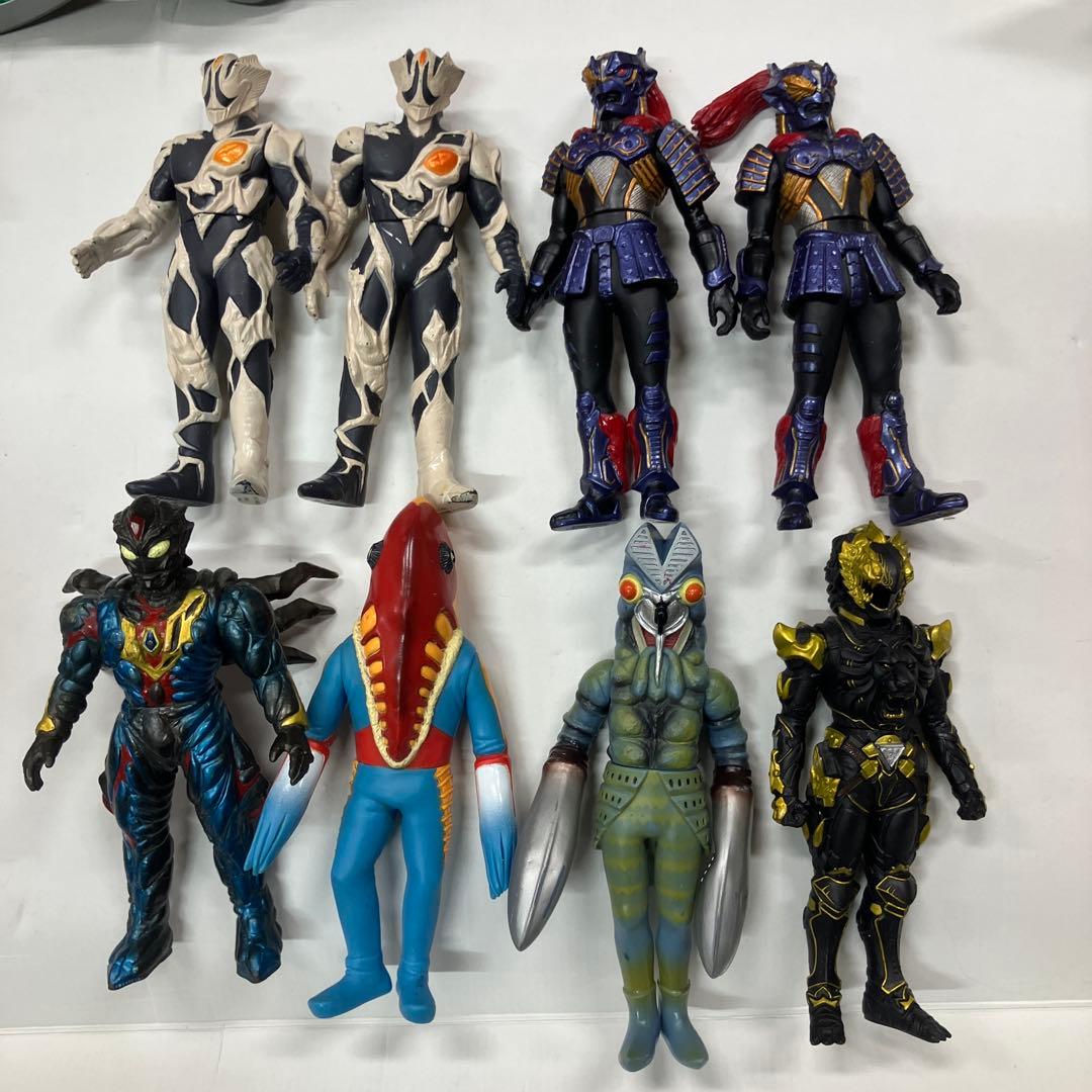 仮面ライダー 戦隊 ウルトラマンソフビ 人形 120体以上 大量 響鬼 オーズ