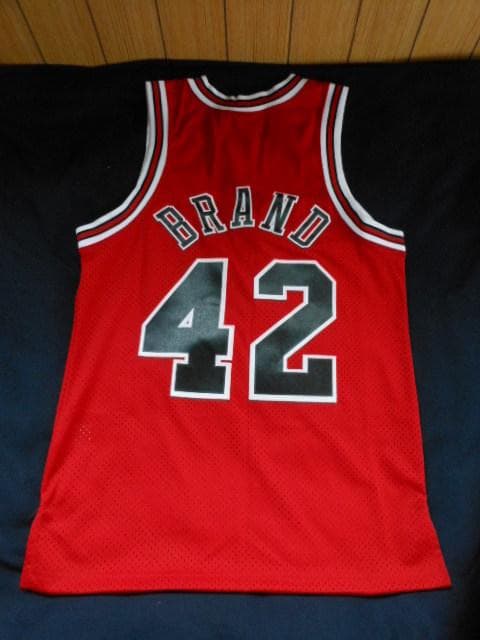 NBAドラフト１番指名＆新人王　エルトン・ブランド　直筆サイン入りジャージ