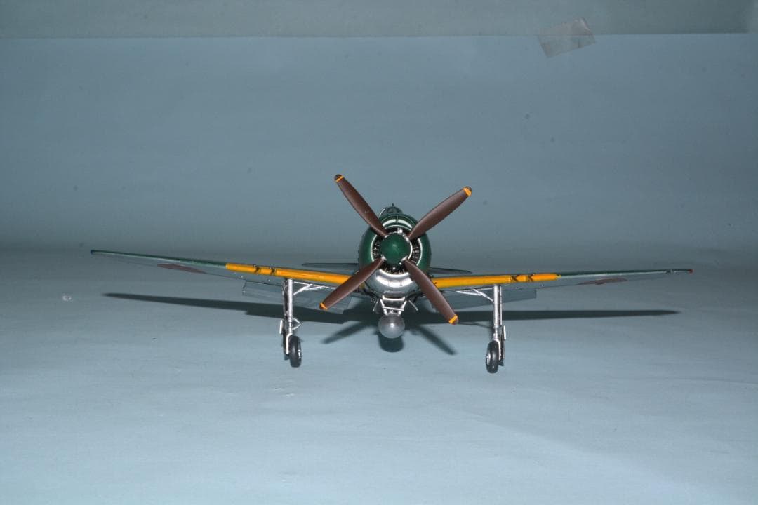 [完成品]1/48スケール　日本海軍　局地戦闘機『紫電改』（紫電21型）