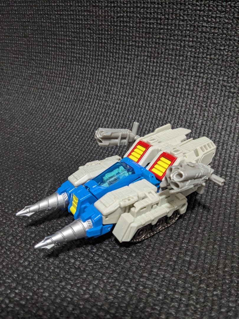 トランスフォーマー　トップスピン　ツインツイスト　２体セット　中古品　武器欠品