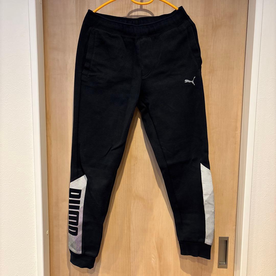 美品 PUMA ブラック 裏起毛スエット上下セットアップ Mサイズ