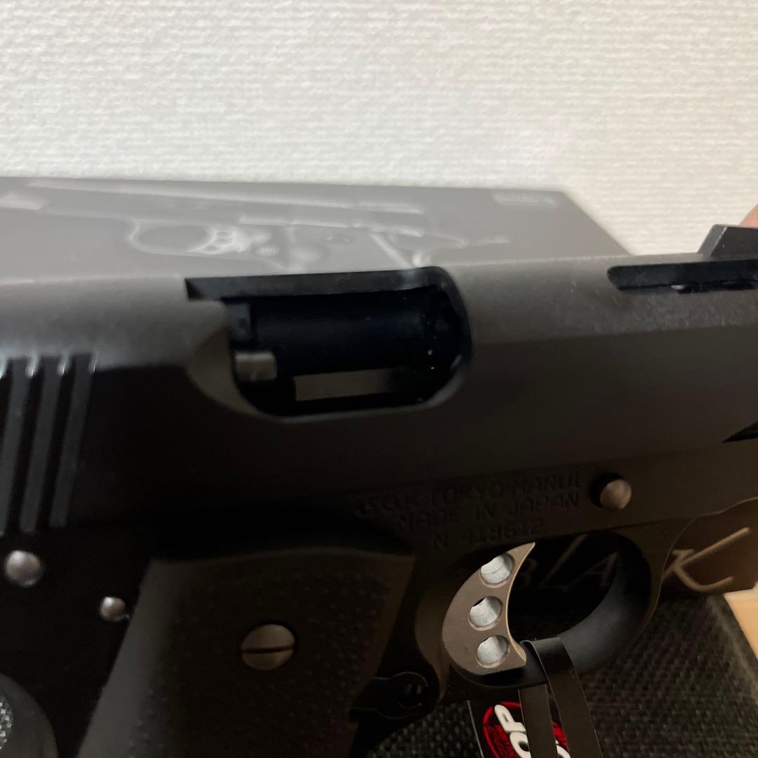 東京マルイ V10 Ultra Compact BLACK　予備マガジン2個付き