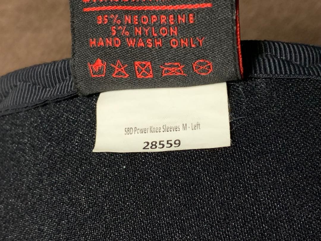 SBD パワーリフティング ニースリーブ Mサイズ　中古