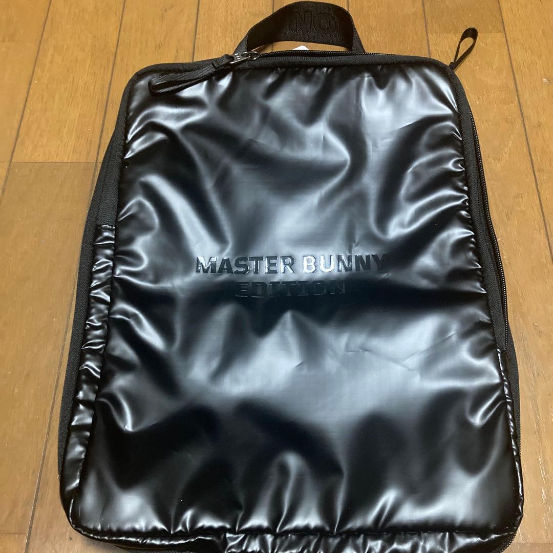 MASTER BUNNY EDITION シューズバッグ新品未使用