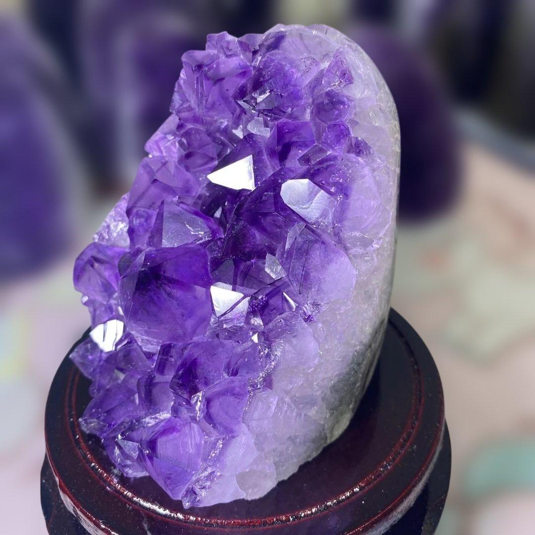 【極上】ウルグアイアメジストクラスター原石（幸運水晶）天然紫水晶 A A