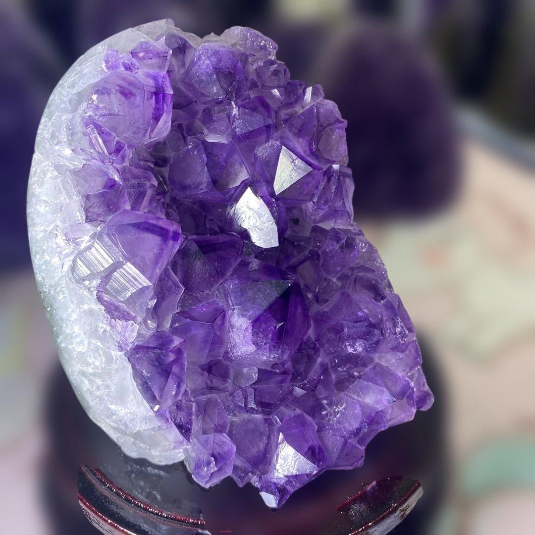 【極上】ウルグアイアメジストクラスター原石（幸運水晶）天然紫水晶 A A