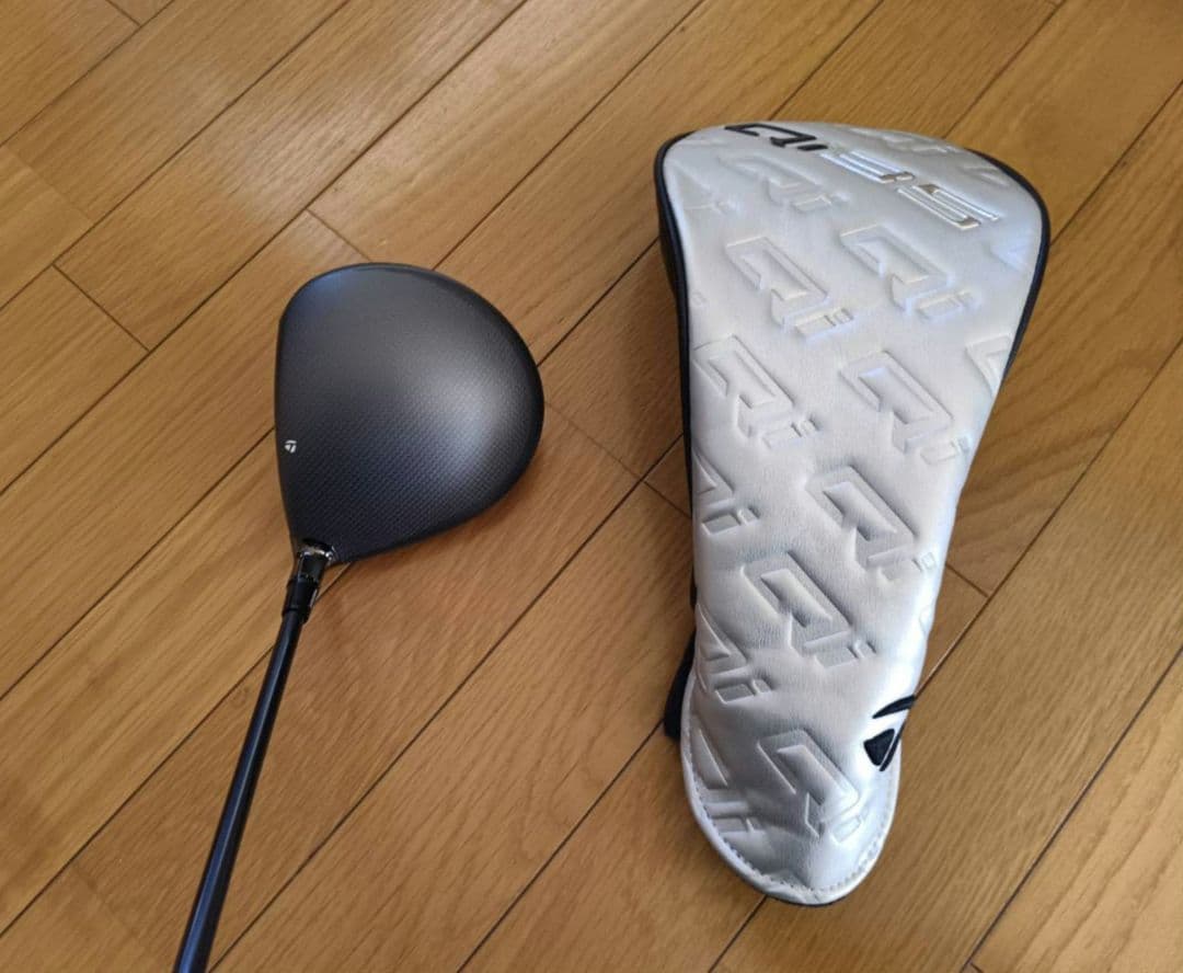TaylorMade　テーラーメイド　Qi35 MAX ドライバー