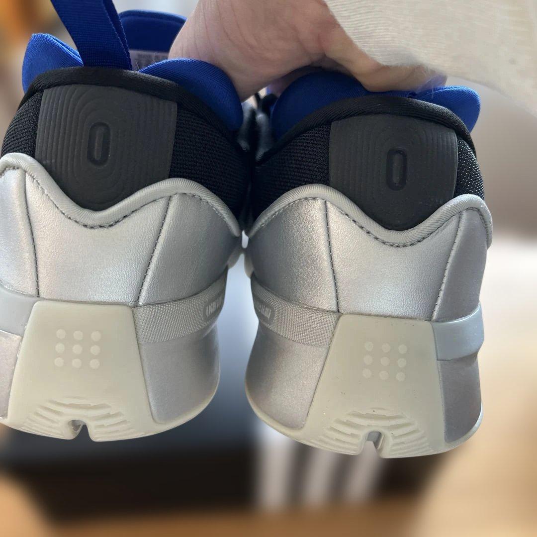 シューズ(男性用) adidas DAME9