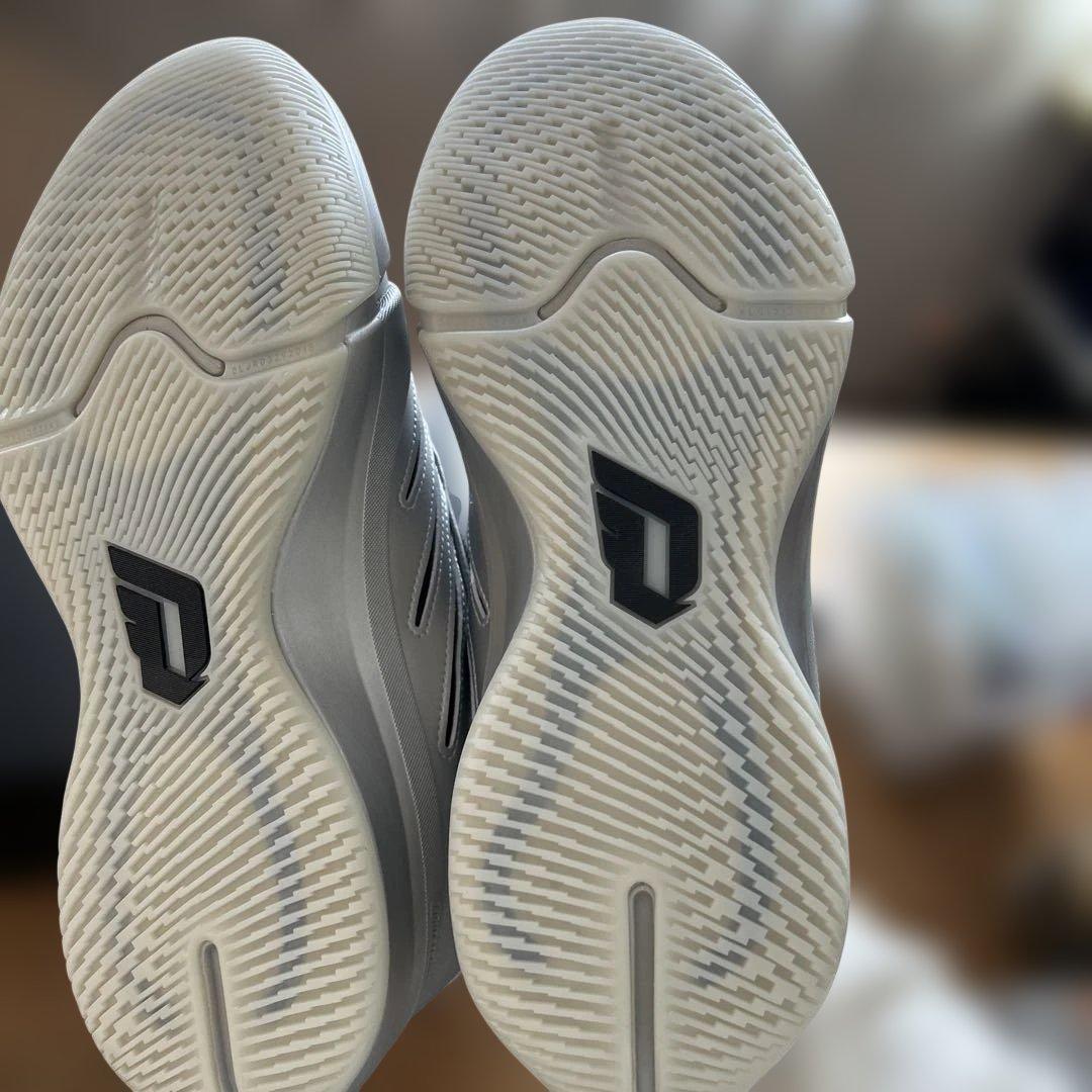 シューズ(男性用) adidas DAME9
