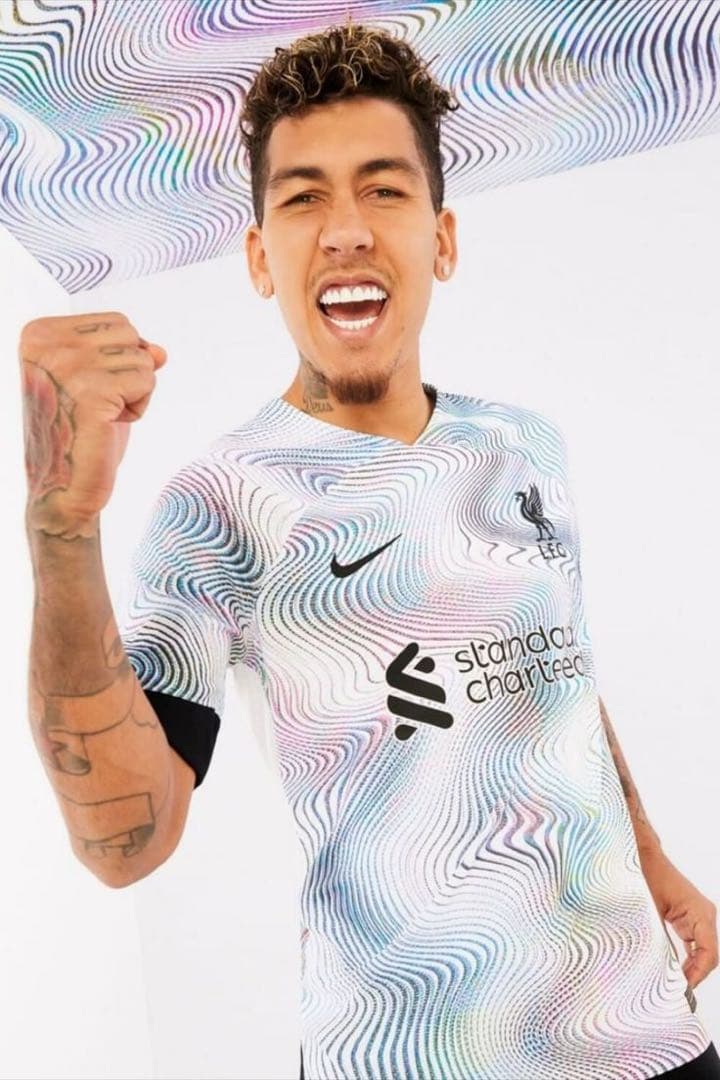 リヴァプール　22-23 Away オーセンティック　サラー11番インポートS