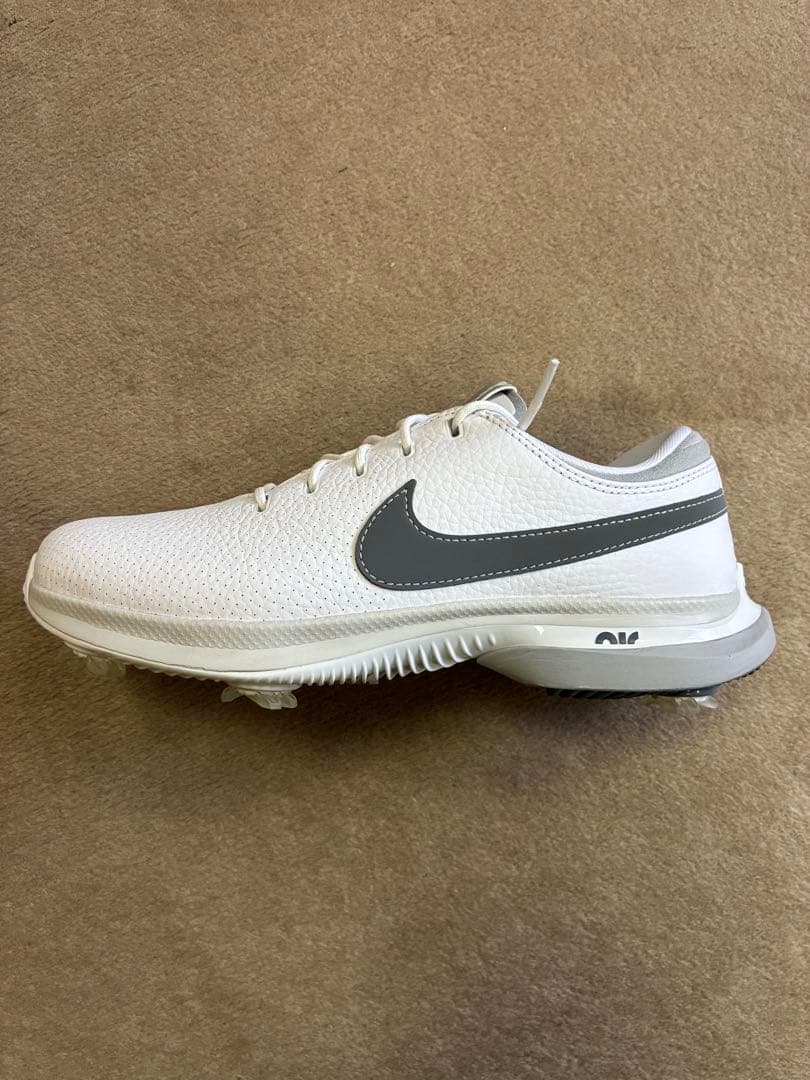 Nike ゴルフシューズ ホワイト　ヴィクトリーツアー3