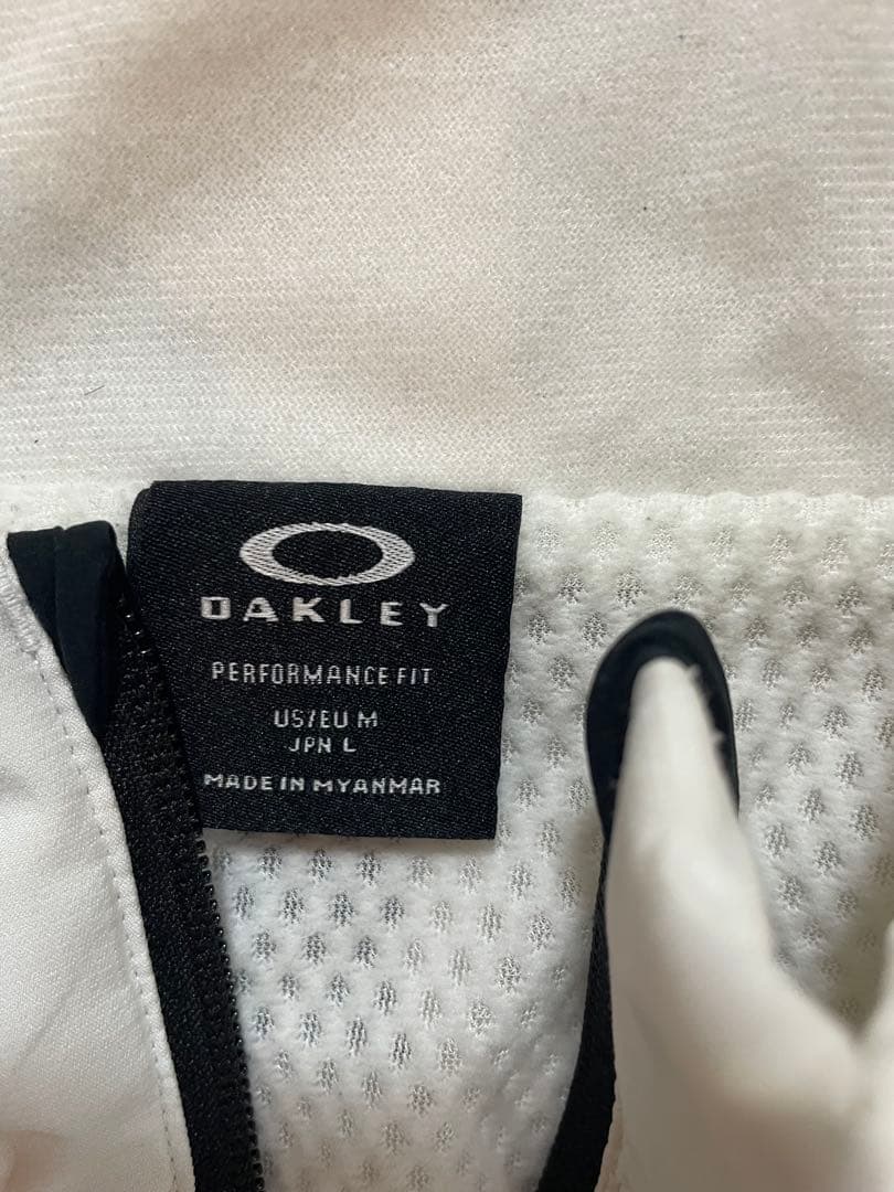 【美品】OAKLEY オークリージャケット L ホワイトフルジップ メッシュ裏地