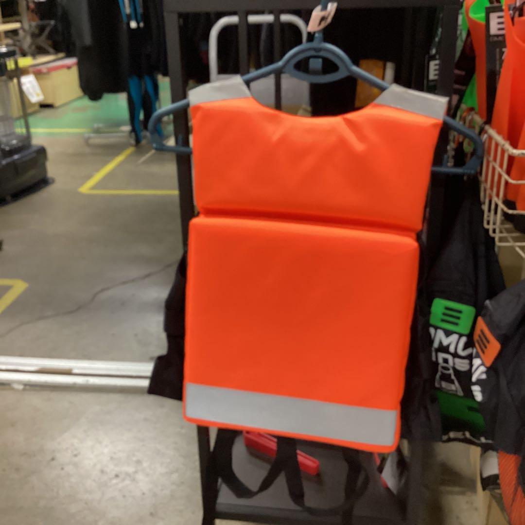 新品展示品の為格安国際特許取得Relief Life Jacket M40~60