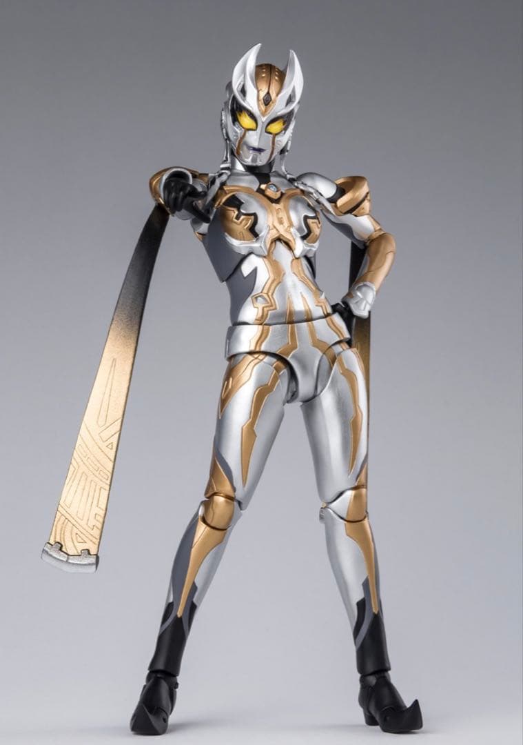 新品 S.H.Figuarts グリッタートリガーエタニティ、カルミラ2点セット